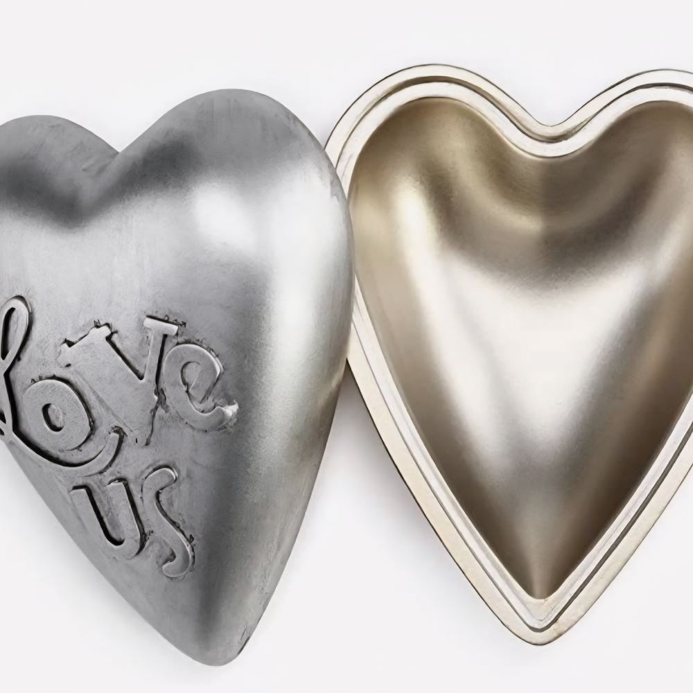 Demdaco Art Heart Keepers Trinket Box. Valentines..love